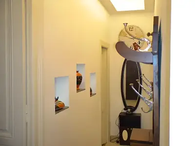 Apartament de inchiriere Sector 1 Bucuresti hol cu oglinda